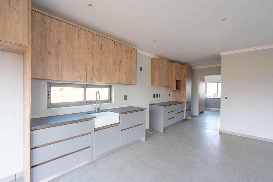 To Let 3 Bedroom Property for Rent in Langebaan Country Estate Western Cape